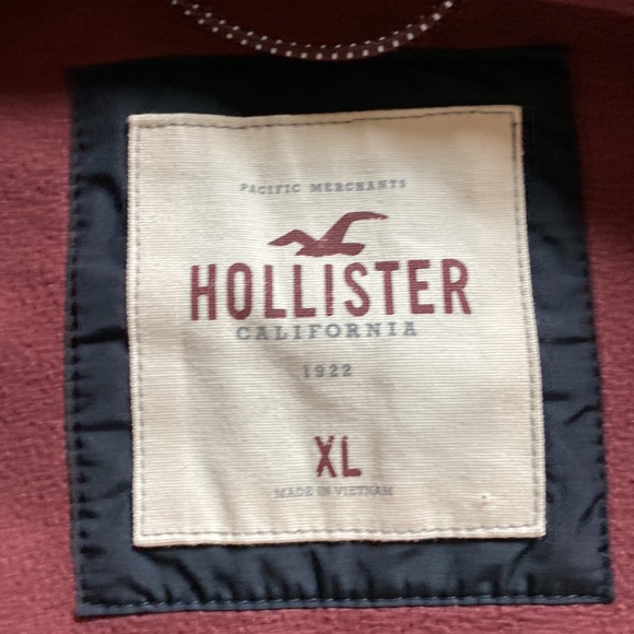 Mens X-Large Red Hollister Vest - Picture 4 of 4